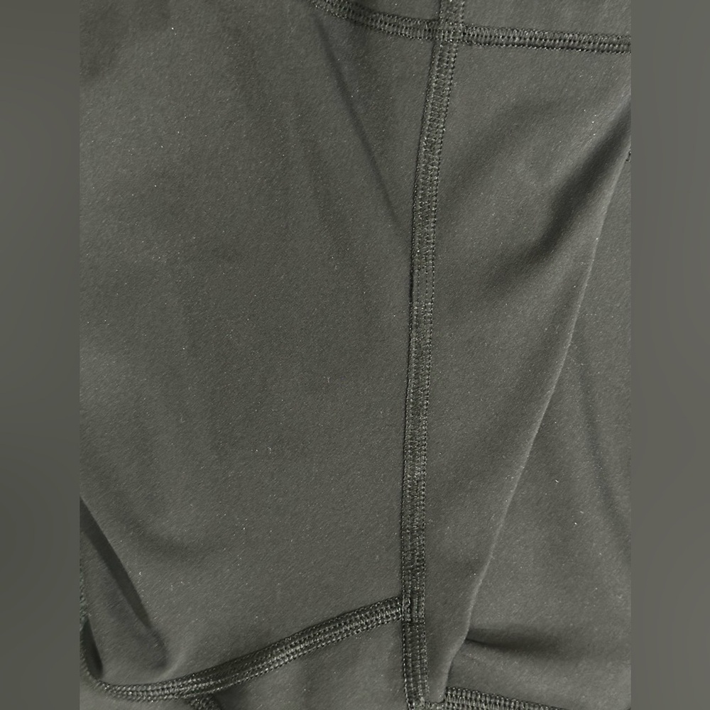 Lululemon Strength & Sweat 8” - Picture 7 of 9